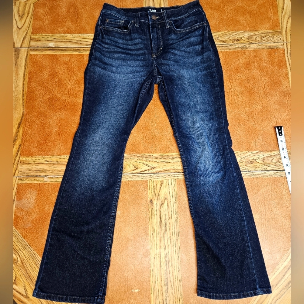 Lee Riders Mid-Rise Bootcut Women's size 6 Petite